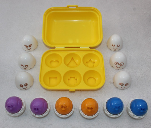 Tomy hide squeek eggs - squeek,