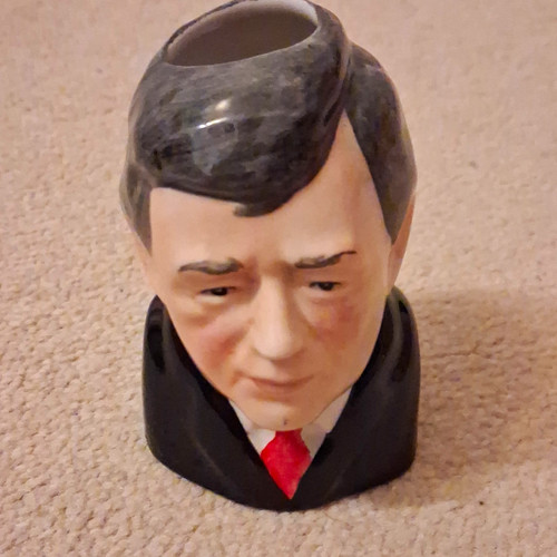 Bairstow manor collectables - bairstow,