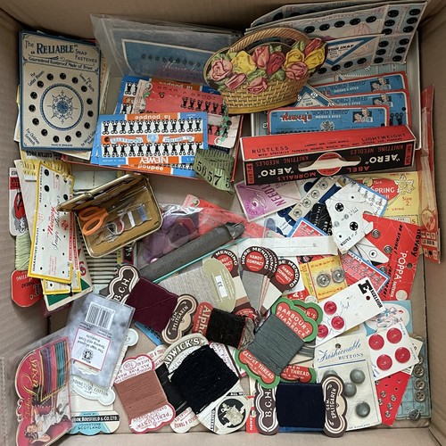 Vintage haberdashery sewing - vintage, &