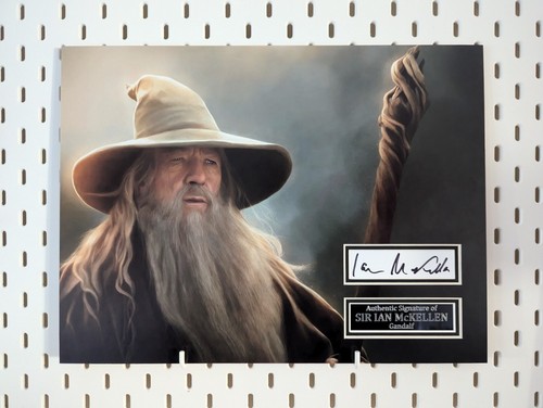 Ian mckellen hand signed - ian,