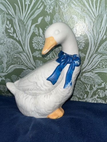 Lovely goose ornament - lovely,