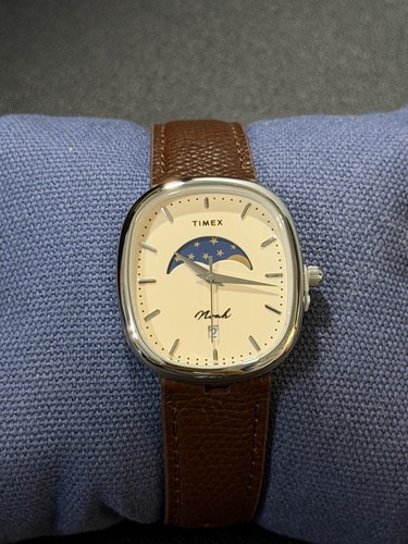 Noah timex oval - oval, moon