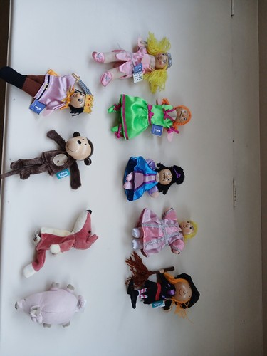 Finger puppets with - , wooden