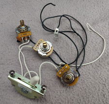 stratocaster guitar wiring loom, 3 CTS pots & 5 way switch already wired up