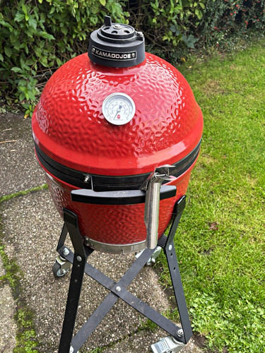 Kamado joe red ceramic - kamado,