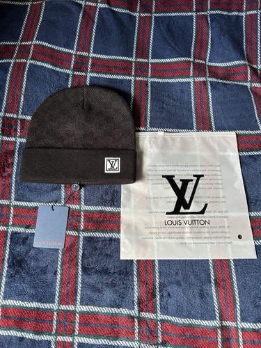 Black louis vuitton beanie - black,