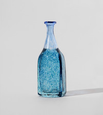 Bertil Vallient "Antikva" Blue