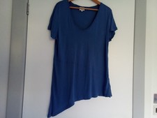 Kaliko V Neck Top, Size 16