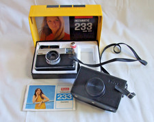 KODAK INSTAMATIC 233 CAMERA &