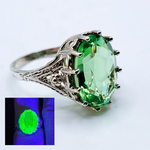 Sterling uranium glass ring - glass,