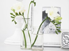 CLEAR GLASS MILK FLOWER BOTTLE BUD VASE HOME WEDDING VINTAGE PARTY  CHRISTMAS