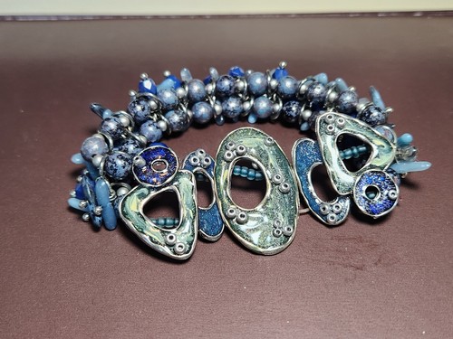Costume jewelry stretch - costume,