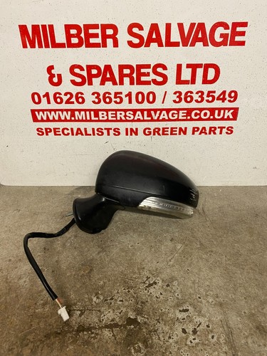 Toyota avensis black s - black, n/s