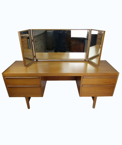 Mid century danish style - mid,
