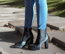 Krush Since 1970 Heel Black