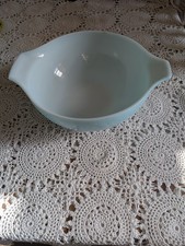 Vintage Pyrex Turquoise