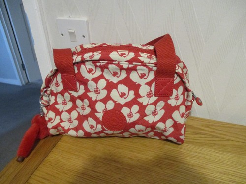 Kipling saranjeet bag - kipling,