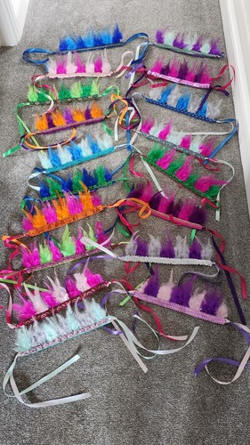 Ribbon feather crown - , headband