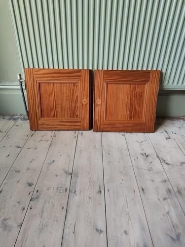 Pine cupboard door - pine,