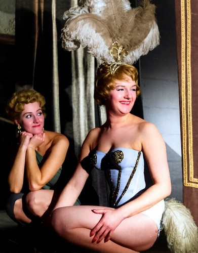 Liz fraser joan syms carry - /,