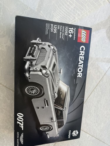 Lego creator james bond aston - james,