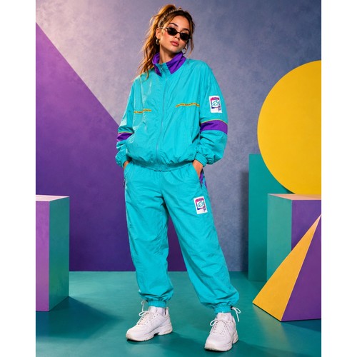 Vintage 90s salem - vintage, fresh