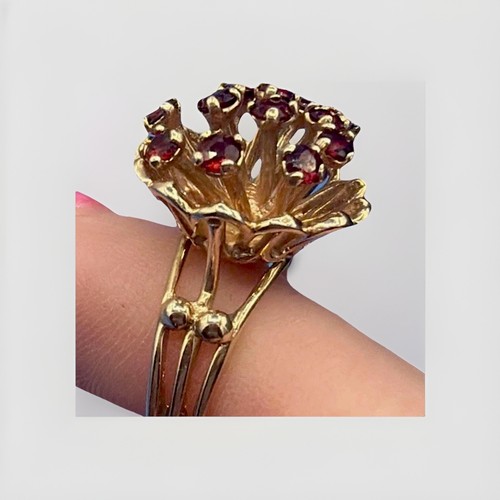 Vintage 14k gold garnet dome - 14k,