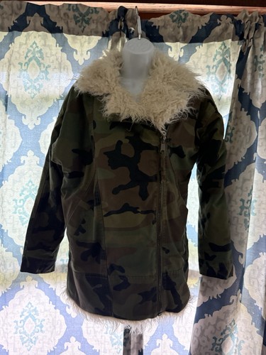 Topshop camo faux fur - camo,