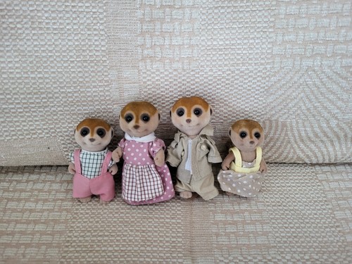 Sylvanian families spotter - families,