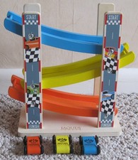 Jacques of London Zig Zag Car