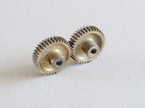 Meccano tooth spur gear - 2,