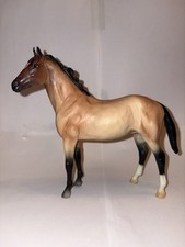 Breyer #663 Retired classic Thoroughbred Cross Model Horse 1:12 Scale 2007