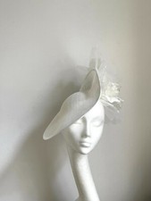 white ivory flower saucer disc hat fascinator Wedding Ascot Derby Races hatinato