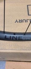 BONTRAGER LINE 30 TLR 29 REAR