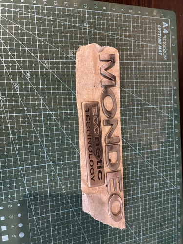 Ford mondeo tailgate badge - ford,