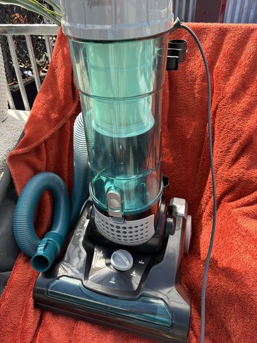 Hoover breeze evo pets - hoover,