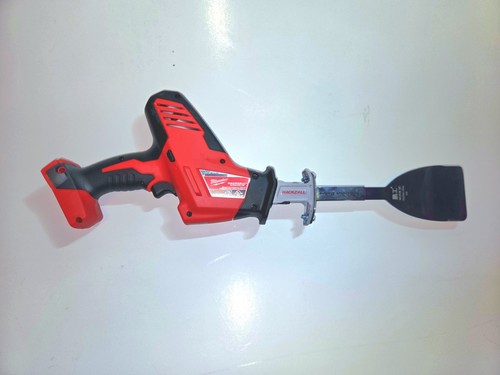 Milwaukee m18 windshield - milwaukee,