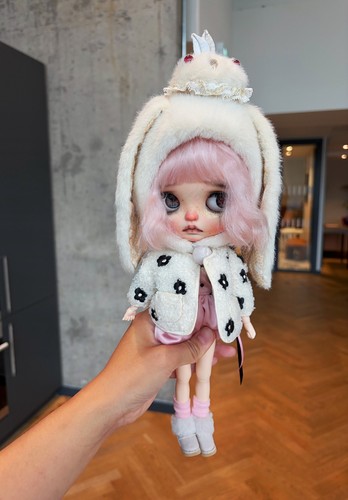 Blythe doll custom - doll, ooak