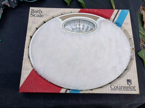 Vintage counselor bath - counselor, scale