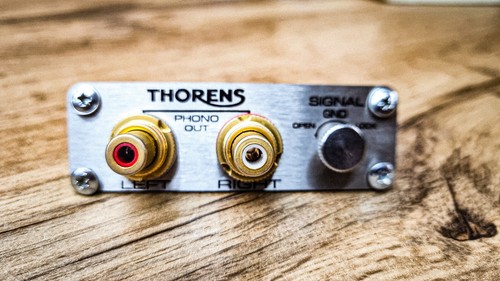 Thorens rca signal connector - thorens,