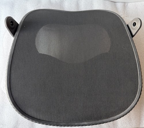 Herman miller mirra - desk, chair