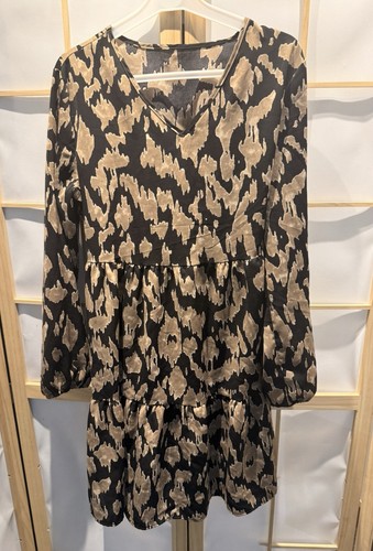 Black bronze animal print - animal,