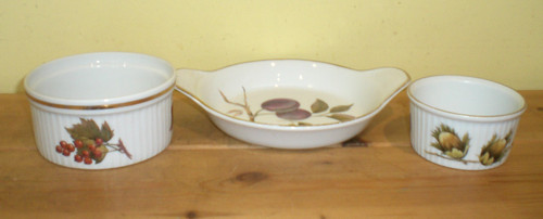 Royal worcester small dish - royal,