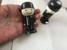 vintage airfix home pride salt and pepper pots