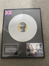 Oasis What’s The Story