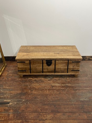Rustic wooden storage box - wooden,