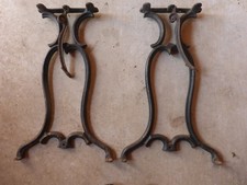 Cast iron table legs