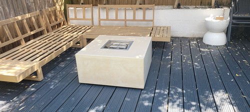 Concrete gas fire pit - pit, table