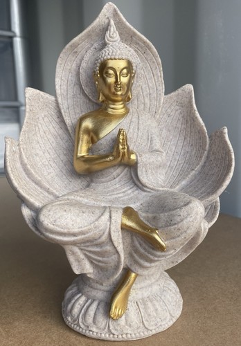 Seated thai buddha statue - seated,
