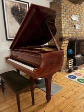 Grand Piano Mahogany Danor G-1A